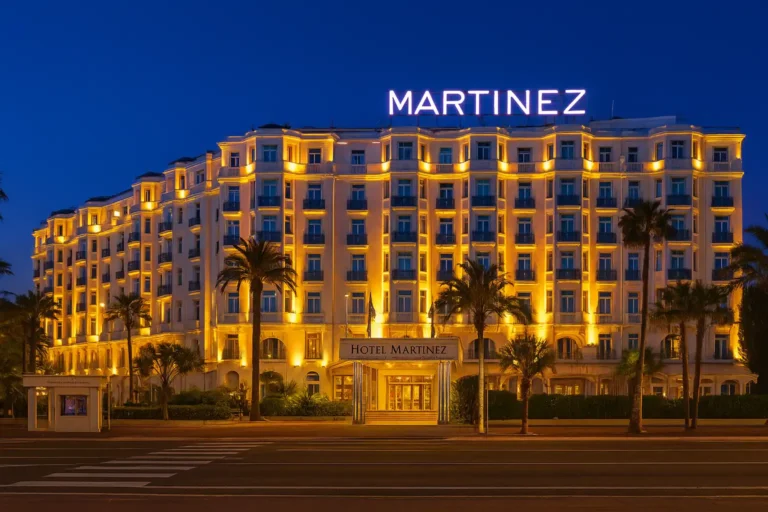 Hotel Martinez Cannes Avis 2025 - Mon Expérience Complète dans ce Palace